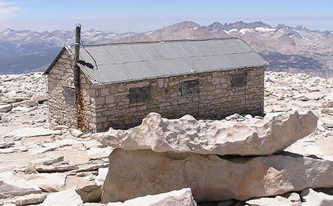 mt whitney hut