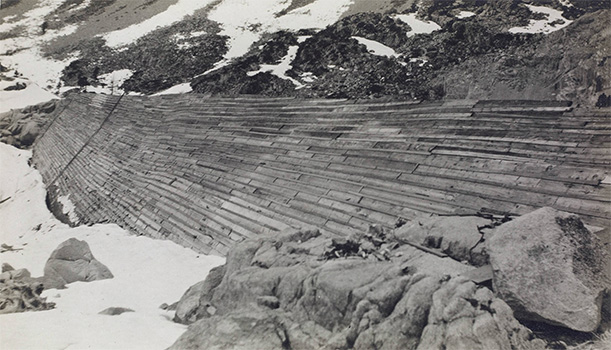 lake sabrina dam