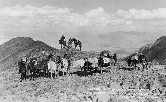 parker and blunt pack train on baxter pass