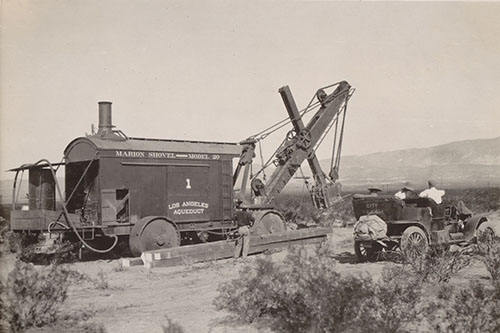 steam shovel